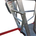 Escalera de Acceso a Camiones Cisterna COD95-B   - Imagen 3